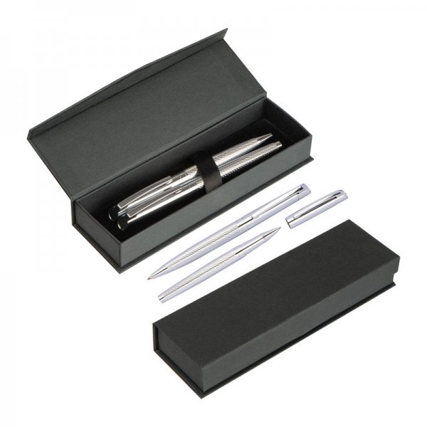 Set de scris din metal
